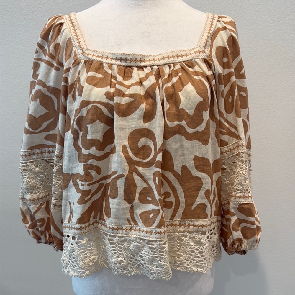 Christian Siriano New York 3/4 Sleeves Top Cream and Brown Lace NWOT